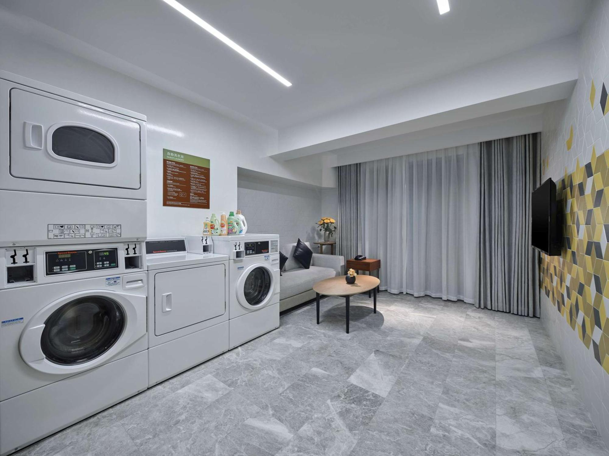 Hilton Garden Inn Guangzhou Tianhe Exterior photo